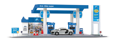 Aral Service Station with Audi R8(Silver) (Free Wheel)