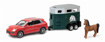 Porsche Cayenne with Horse box